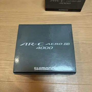 SHIMANO AR-C AERO BB 4000 스피닝 릴
