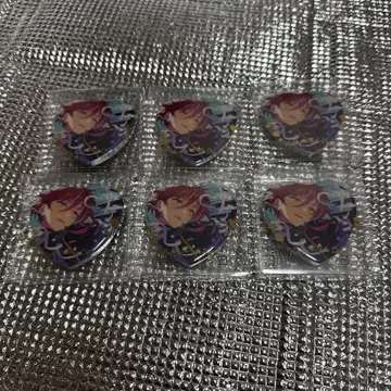 앙스타 화이트데이 하트 캔뱃지 사카사키 나츠메 6개 세트