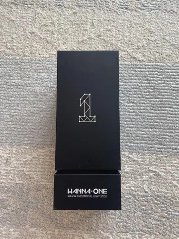 Wanna One 공식 응원봉