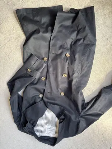 온워드 23구 네이비 트렌치코트