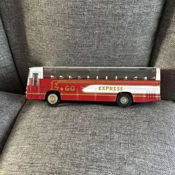 EXPRESS 버스