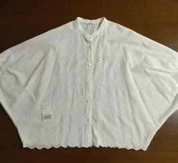 relume 레이스 블라우스