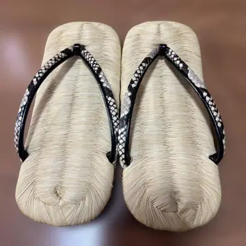 새상품 미사용 다다미 짚신 24.5cm