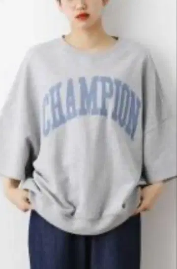 Champion LOOSE S/S 맨투맨 상의