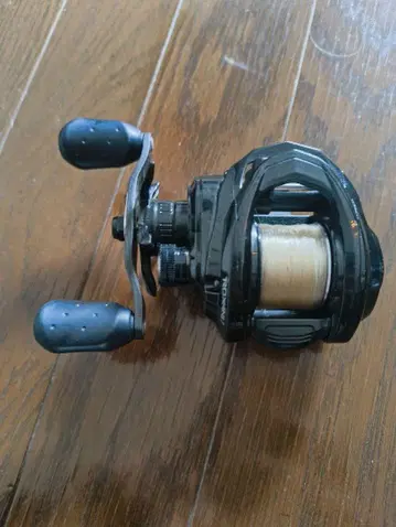 ROXANI 7 왼쪽 핸들 배스 낚시 AbuGarcia