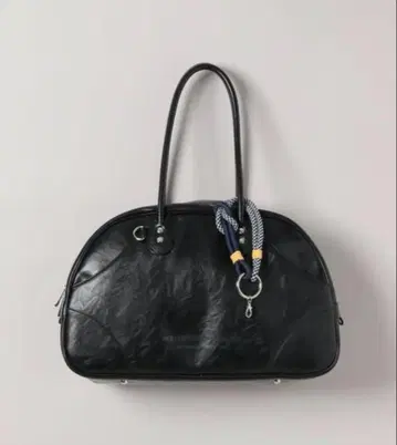 JEANASIS 앤티크 참 달린 보스턴