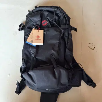 MAMMUT 블랙 백팩
