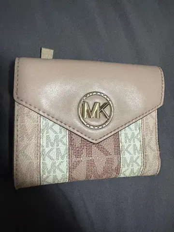 Michael Kors 핑크 3단 폴더형 지갑