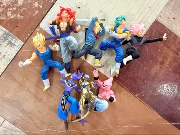 드래곤볼 피규어 가챠 8체 세트