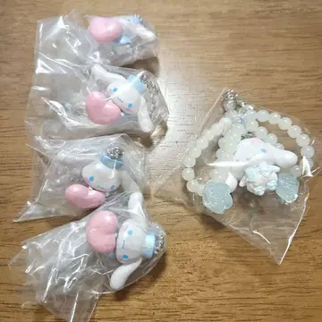 산리오 시나모롤 화이트 프릴, 가챠 간호사