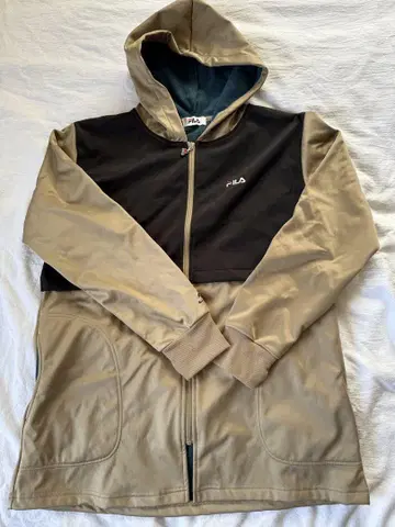 FILA 풀 집업 후드 부착 자켓 베이지/블랙 속기모