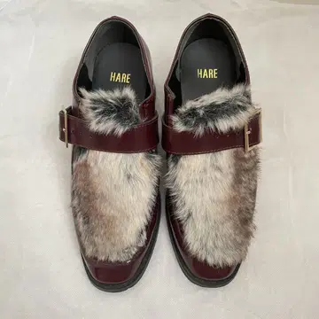 HARE 버건디 퍼 로퍼