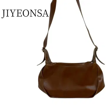 JIYEONSA 치사 브라운 숄더백