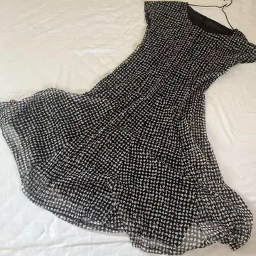 SPECCHIO 스페치오 올 패턴 롱 원피스 40 비침 시어 소재