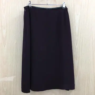 캘빈클라인 심플 스커트 F0926A09