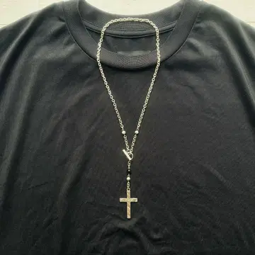 수만다크와 목걸이 나뭇결 금 Suman Dhakhwa 로사리오