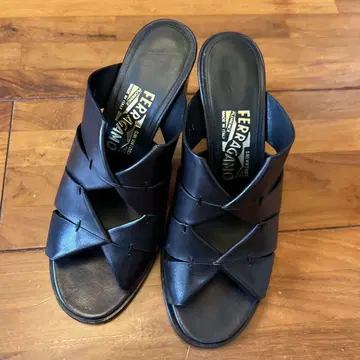 Ferragamo 페라가모 샌들