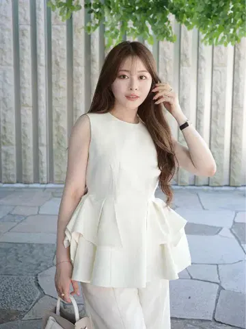 anuans 오브제 플레어 상의 아이보리