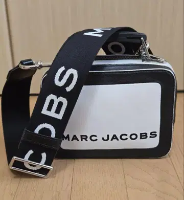 MARC JACOBS 숄더백 박스형