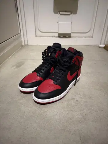 Bred 2025 27cm 중고