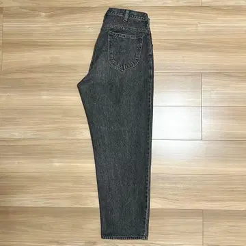 SUNDAYS BEST 스톤 워시드 블랙 데님 32