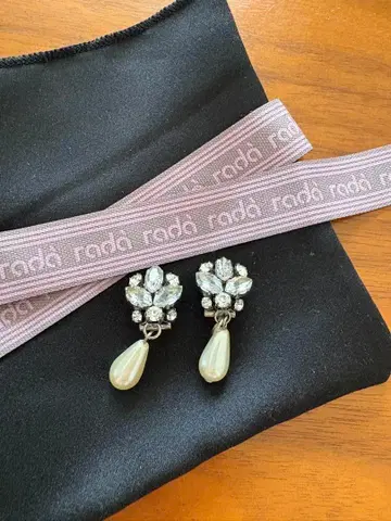 rada 라다 펄 비즈 귀걸이