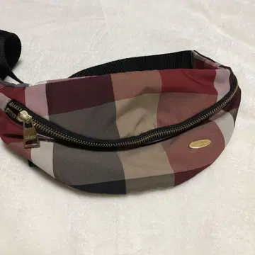 BLUE LABEL CRESTBRIDGE 바디백 멀티 컬러