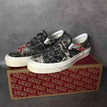 GQ3639 VANS : SLIPON 스컬 스파이더 28cm