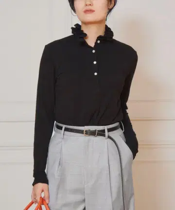 IENA LA BOUCLE 프릴 헨리넥 티셔츠
