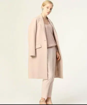 티아라 베이직 체스터 코트 베이지