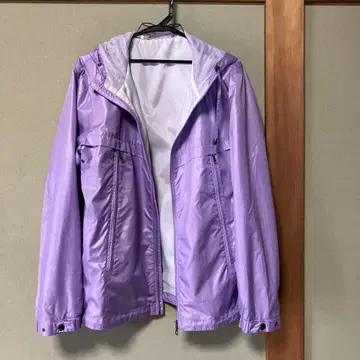 유니클로 윈드브레이커 새상품급