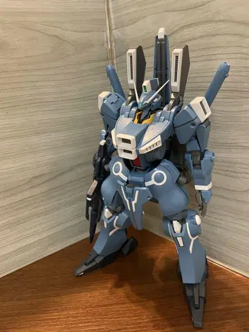 MG 건담 V 정크 완성품