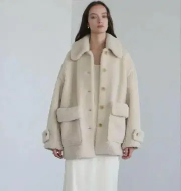 클라네 CLANE RIDGE POCKET BOA OVER COAT