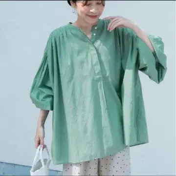 어반 리서치 도어스 코튼 보일 개더 블라우스