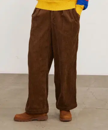 BEAMS 브라운 코듀로이 와이드 팬츠