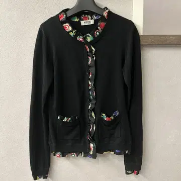 [익명 배송 배송비 포함] MOSCHINO 가디건