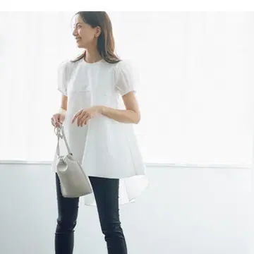 [THREE SQUARE] 튤 슬리브 풀오버