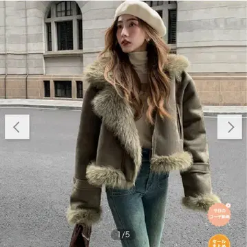 올리브 그린 퍼(fur) 무스탕 자켓