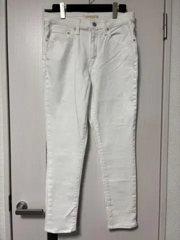 리바이스 W30 하이라이즈 스키니 화이트 스트레치 데님
