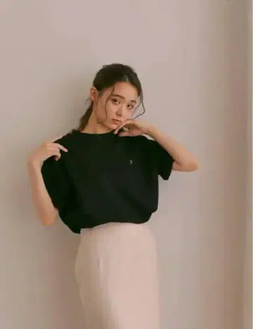 philme 필름 로고 T셔츠 오오조노 모모코