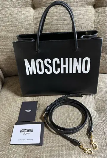 [새상품급] MOSCHINO 모스키노 로고 2way 백