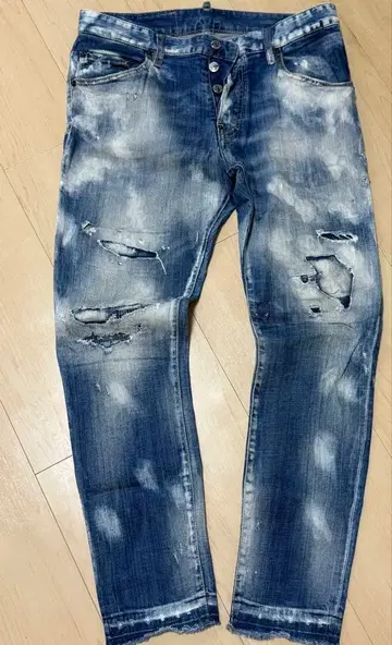 DSQUARED2 데미지 가공 데님 새상품급