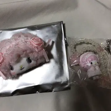 산리오 화이트 프릴 시크릿 스트랩 헤어 클립 피아노
