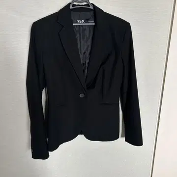 ZARA 블랙 테일러드 자켓