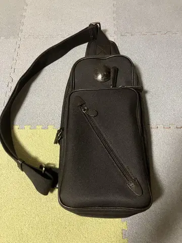 헌팅월드 원 숄더