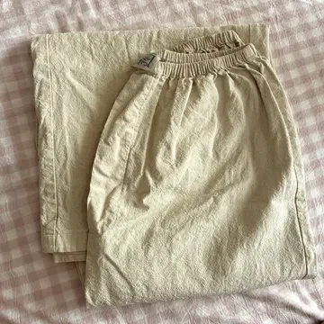 baserange 실크 네프 이지 팬츠