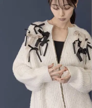 미사용 새상품 Eimee Law 에이미 로 리본 라메 가디건