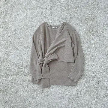 밤 네이비 풀오버 디자인 니트 리브 카슈쿨 리본 풀오버