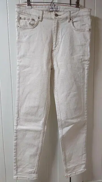 ZARA 스키니 데님 화이트