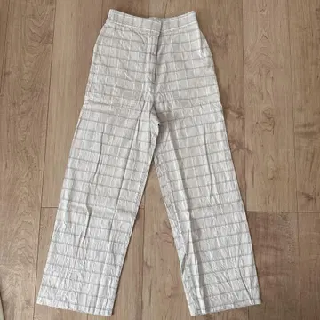Ballsey 화이트 체크 무늬 캐주얼 팬츠